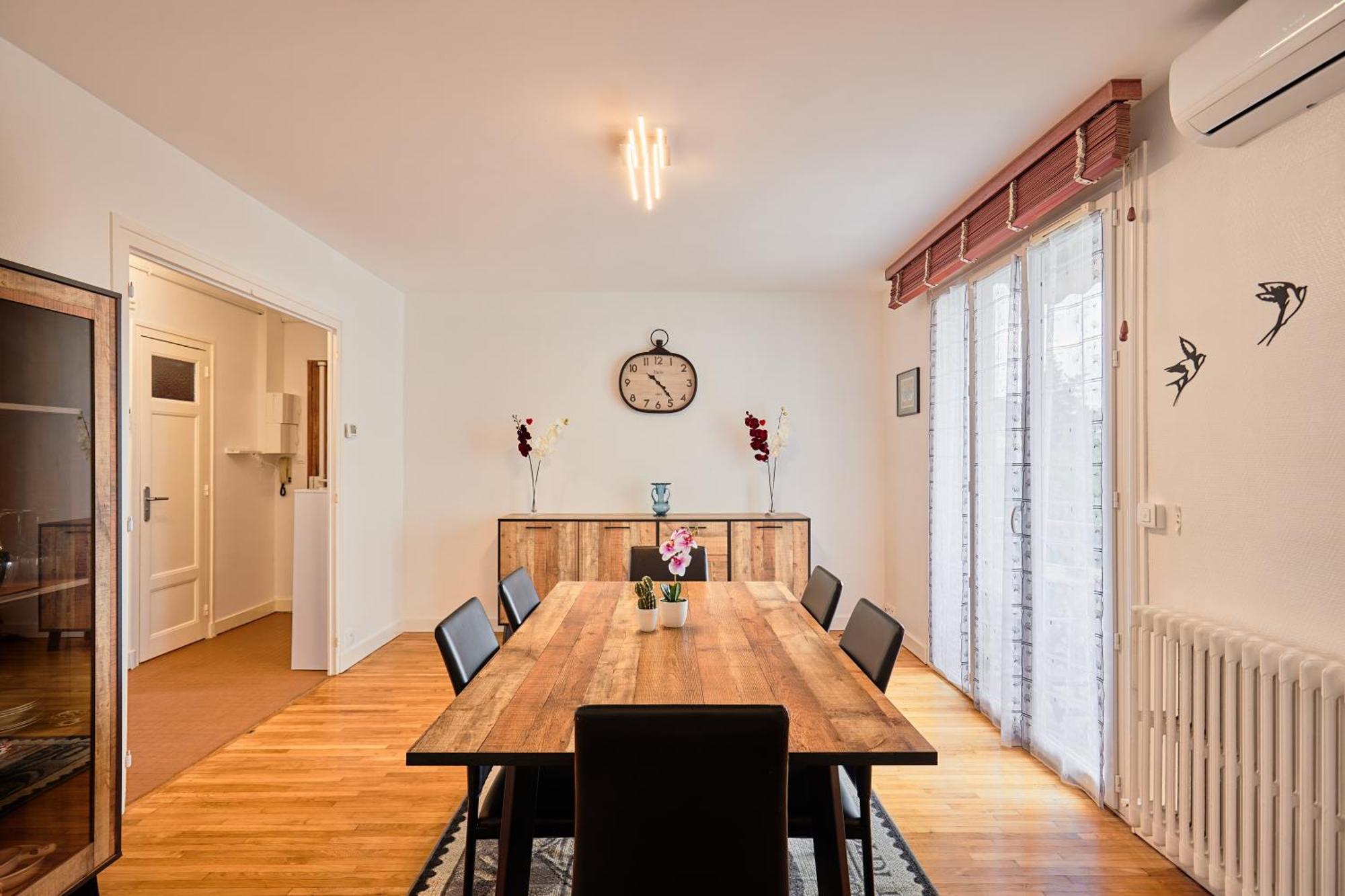 בורג-אן-ברס Les Hirondelles - 2 Chambres, 3 Lits, Climatisation Et Balcon מראה חיצוני תמונה